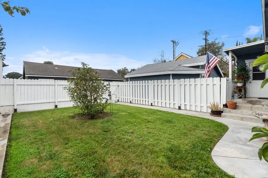 412 S Orange Street, Orange, CA 92866 - Image #2