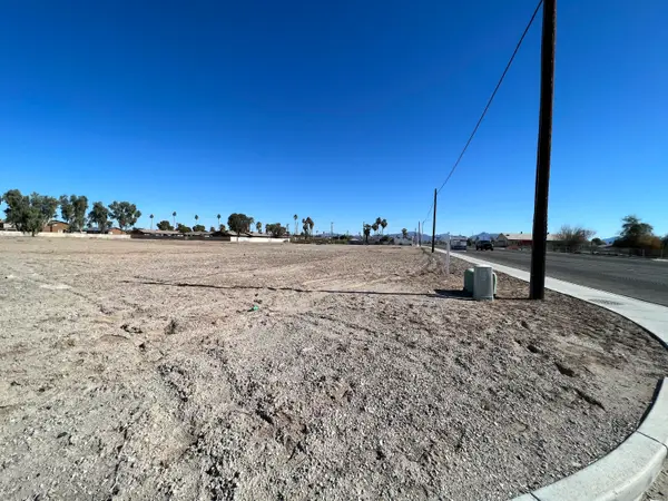 1367 E Hobsonway, Blythe, CA 92225