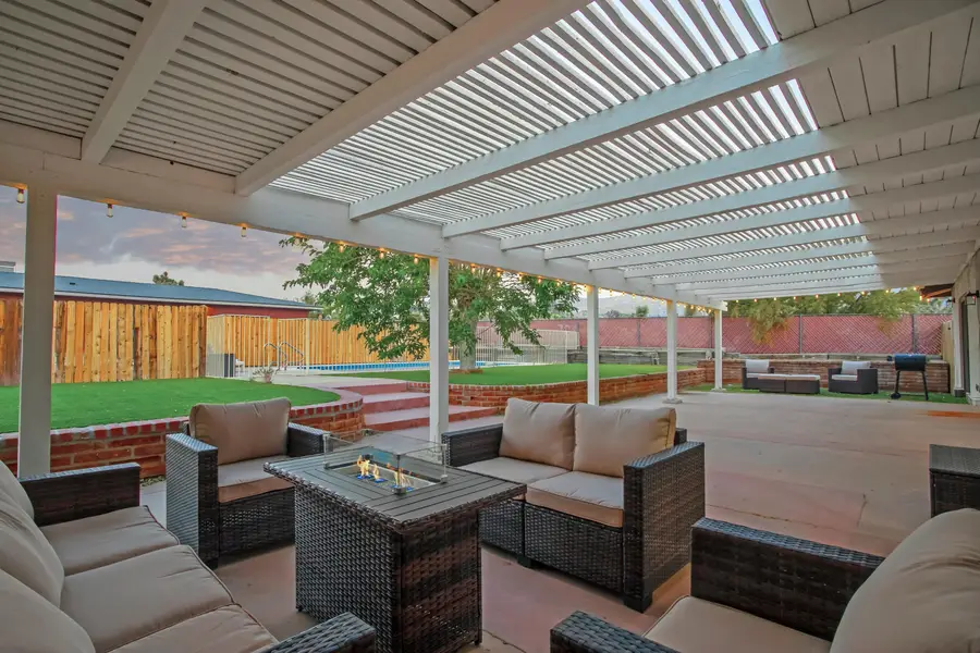 7607 Lucerne Vista Avenue, Yucca Valley, CA 92284 - Image #3