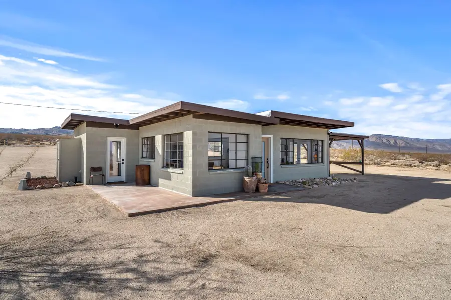 52079 Ocotillo Road, Landers, CA 92285 - Image #3