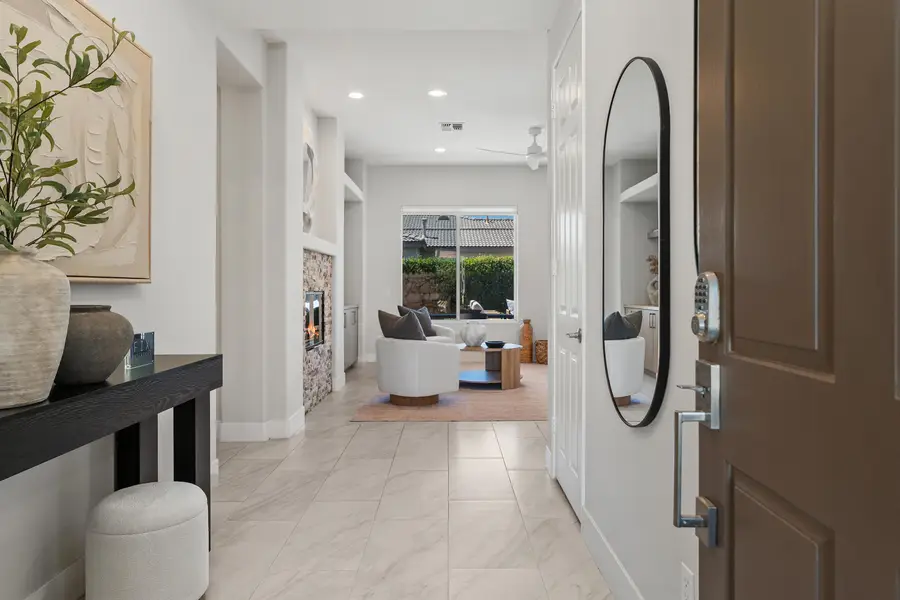 69467 Calle Raphael, Cathedral City, CA 92234 - Image #3