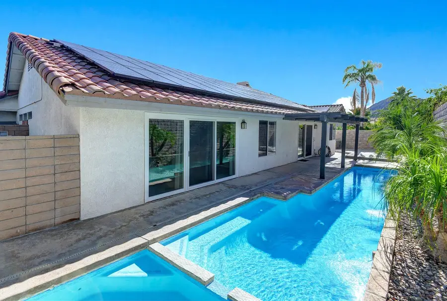 44053 Silver Creek Circle, Indian Wells, CA 92210 - Image #2