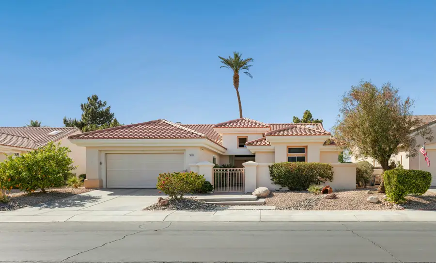 38129 Grand Oaks Avenue, Palm Desert, CA 92211 - Image #2