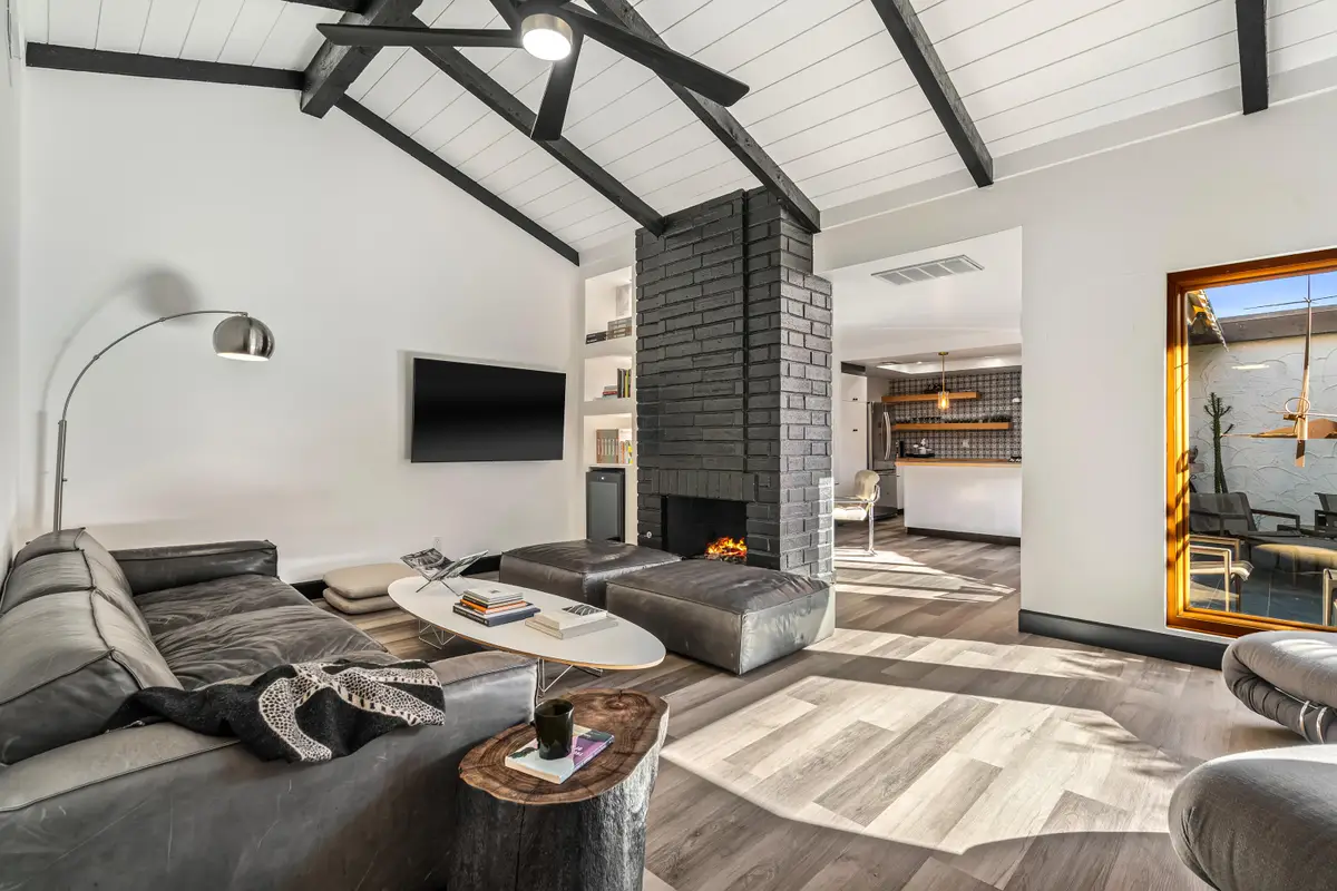 2262 S Linden Way #B, Palm Springs, CA 92264 - #1