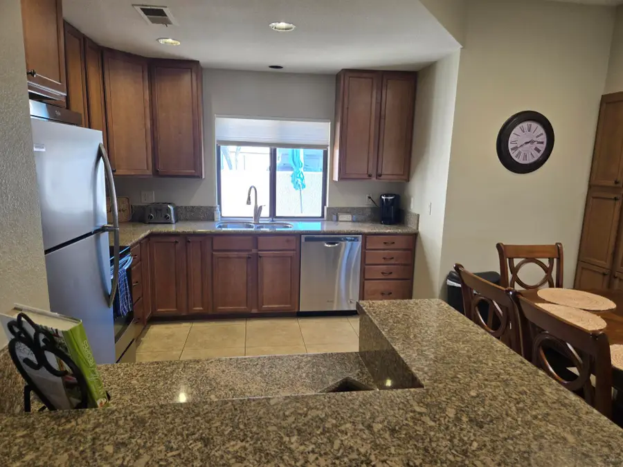 28923 Isleta Court, Cathedral City, CA 92234 - #2