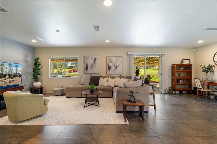 42735 Kansas Street, Palm Desert, CA 92211 - Image #3