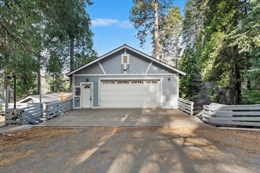 810 Oakmont Lane, Lake Arrowhead, CA 92352 - Image #3