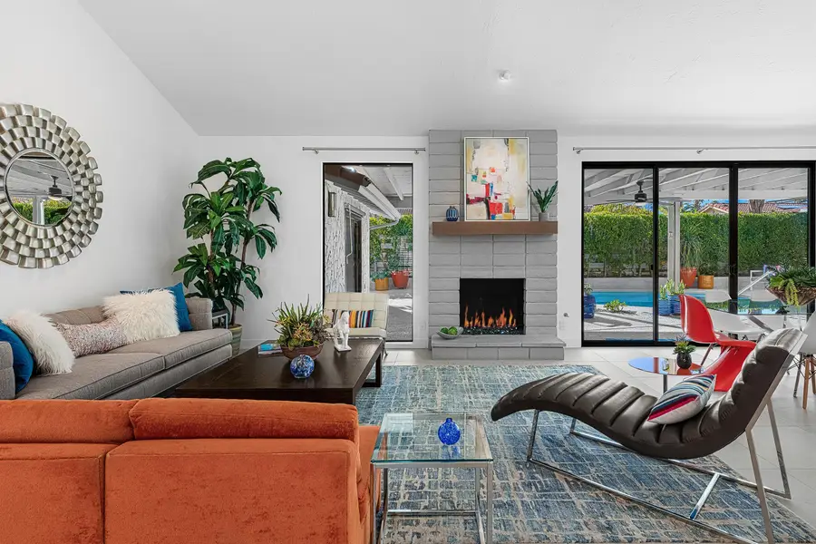 2997 E Alta Loma Drive, Palm Springs, CA 92264 - #3