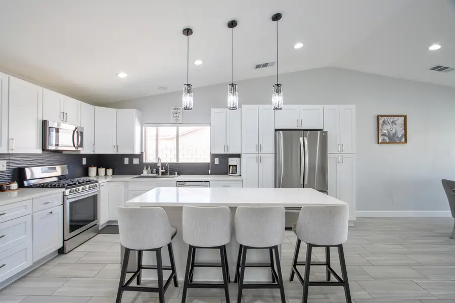 81358 Avenida Blanca, Indio, CA 92201 - Image #2