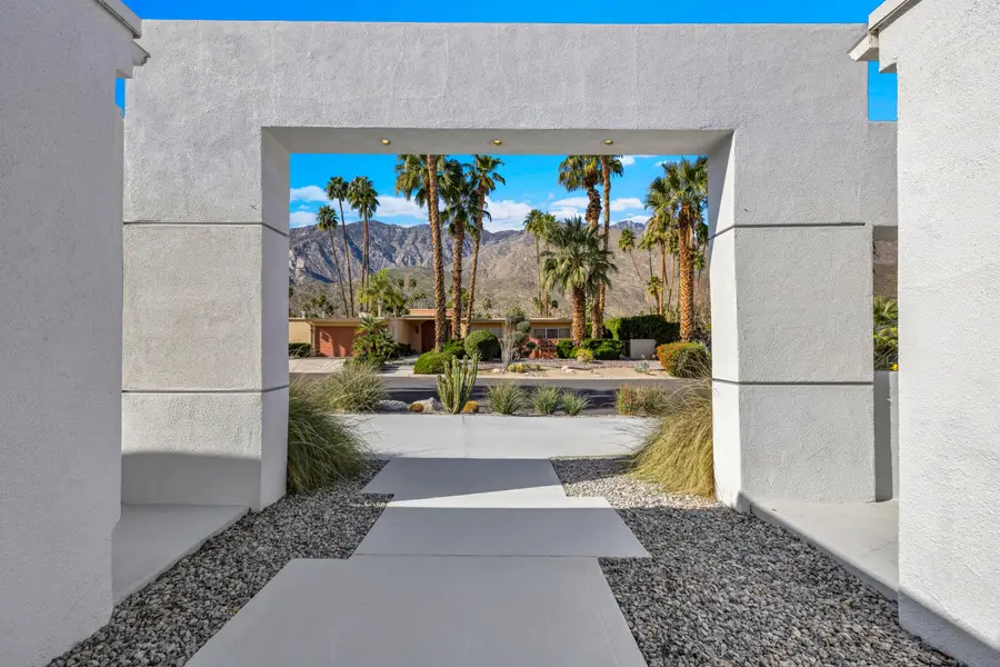 2358 S Alhambra Drive, Palm Springs, CA 92264 - Image #2