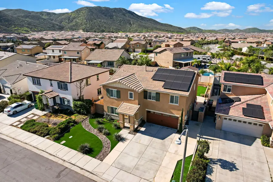 32486 Roman Warren Way, Winchester, CA 92596 - Image #3