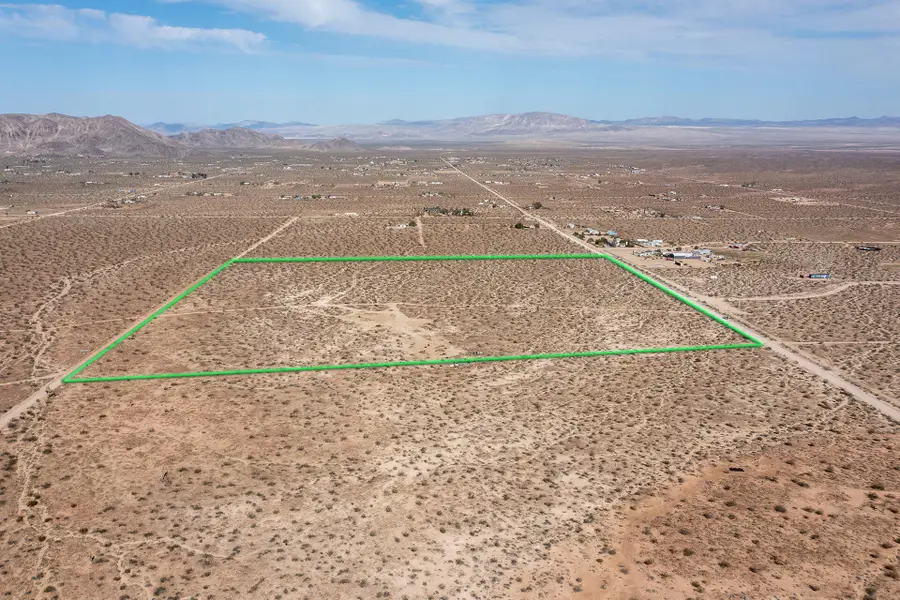 0 Mallow Rd, Landers, CA 92285 - #2