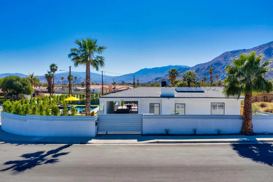 323 W Palm Vista Drive, Palm Springs, CA 92262 - #2