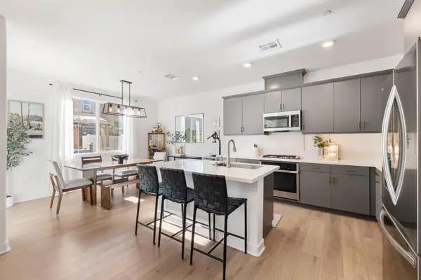 76321 Oxford Lane, Palm Desert, CA 92211