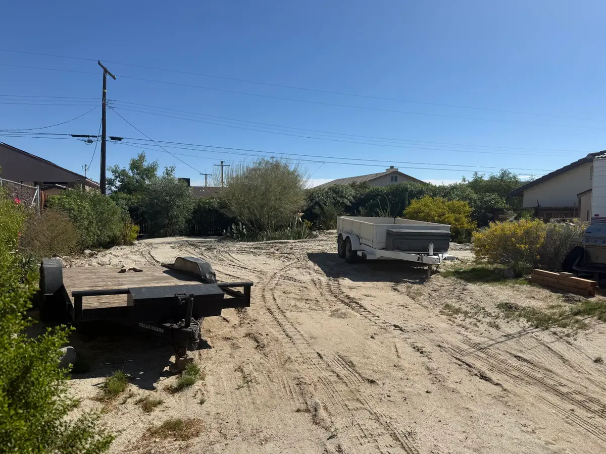 32 Calle Helene, Thousand Palms, CA 92276 - #1
