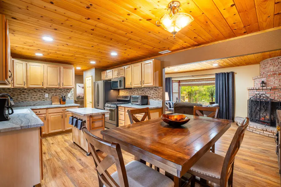 25169 Franklin Drive, Idyllwild, CA 92549 - #2