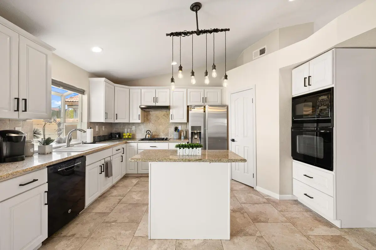 42639 Devonshire Street, Palm Desert, CA 92211 - #1