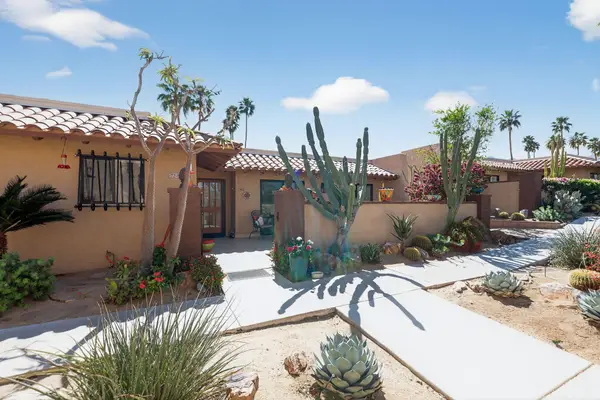 72975 Grass Court, Palm Desert, CA 92260