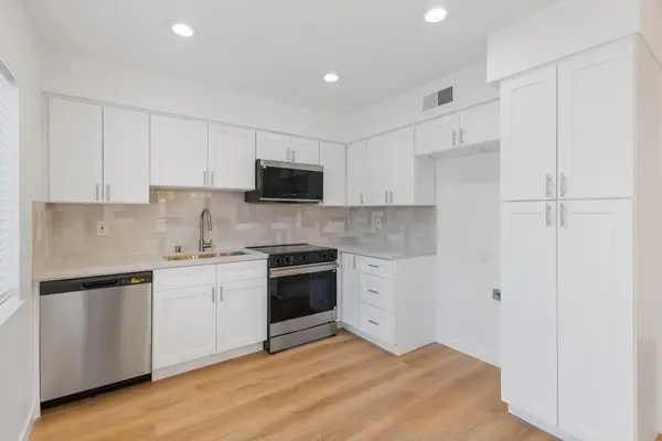 6117 Arroyo Road #4, Palm Springs, CA 92264