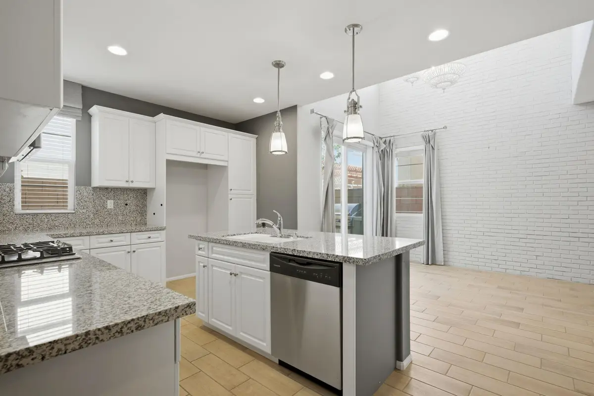 232 Paseo Gusto #122, Palm Desert, CA 92211 - #1