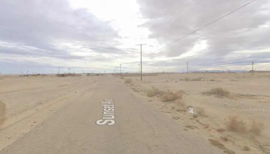 2052 Sunset Avenue, Thermal, CA 92274 - #3