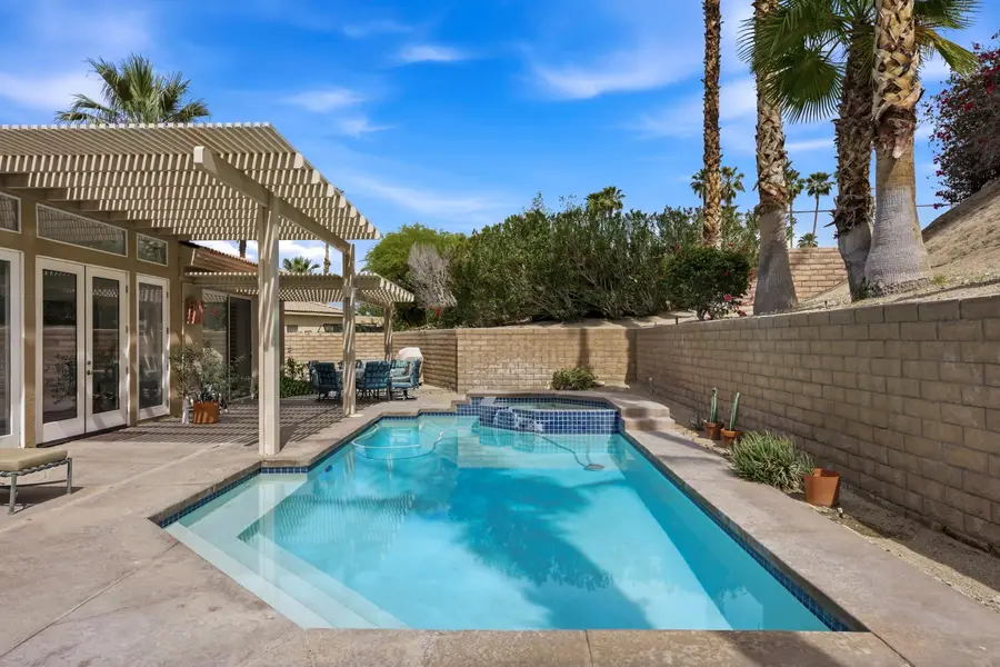 133 Vista Royale, Palm Desert, CA 92260 - #2