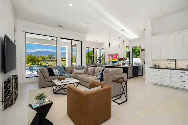 194 Loch Lomond Road, Rancho Mirage, CA 92270