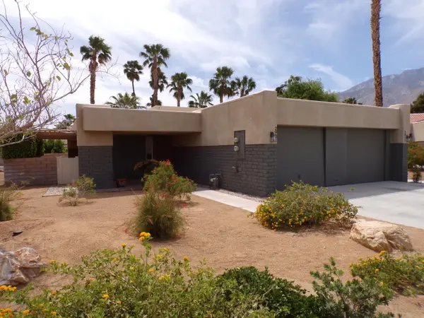 2901 Sunflower Circle E, Palm Springs, CA 92262