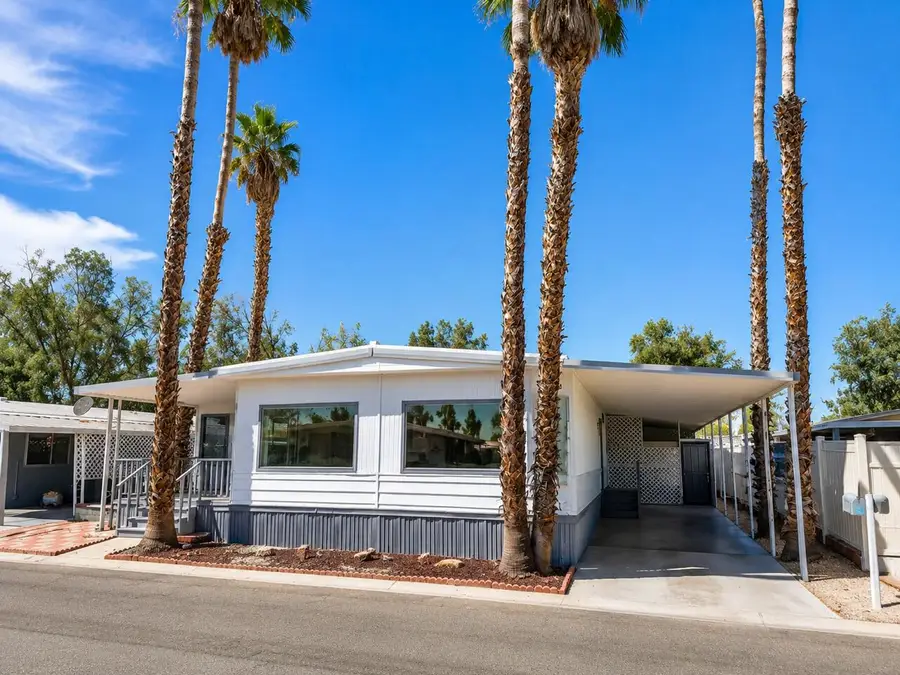 141 Calle Arriba, Palm Springs, CA 92264 - #3
