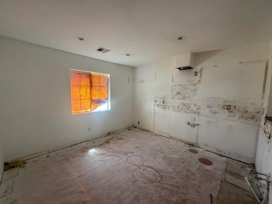 1240 Indian Ocean Avenue, Thermal, CA 92274 - #3