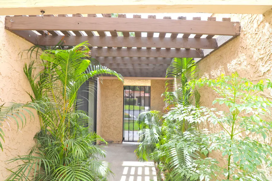 68516 Calle Alcazar, Cathedral City, CA 92234 - #3