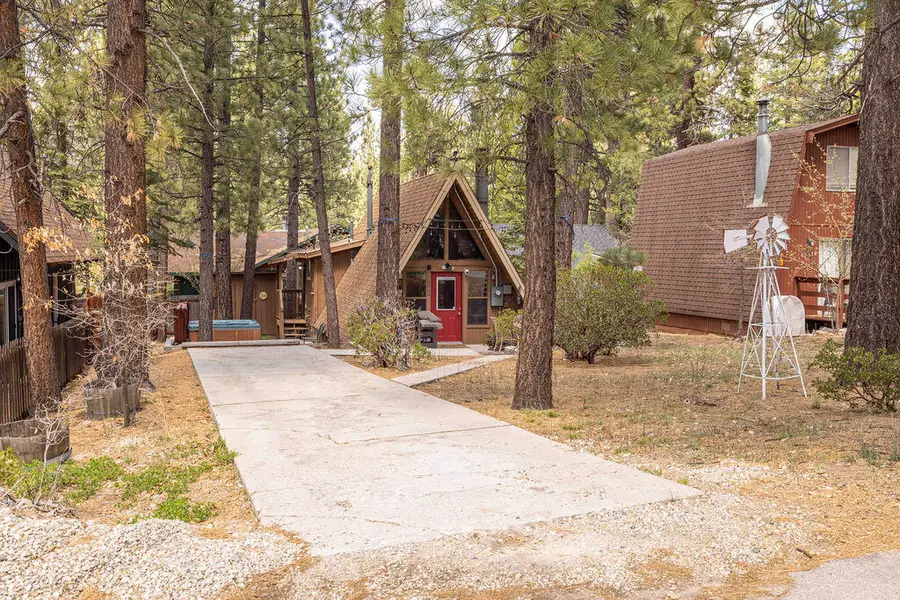 42532 Willow Avenue, Big Bear Lake, CA 92315 - #2