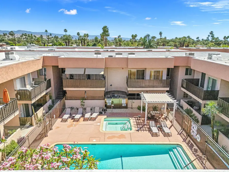 400 N Sunrise Way #136, Palm Springs, CA 92262 - #2