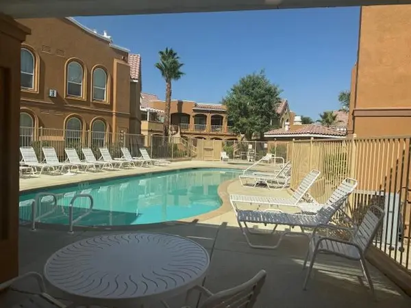 45245 Seeley Drive #17a, La Quinta, CA 92253