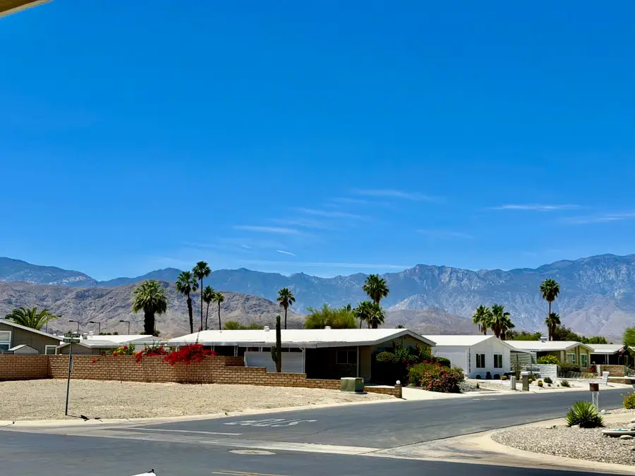 38890 Desert Greens Drive W, Palm Desert, CA 92260 - #2