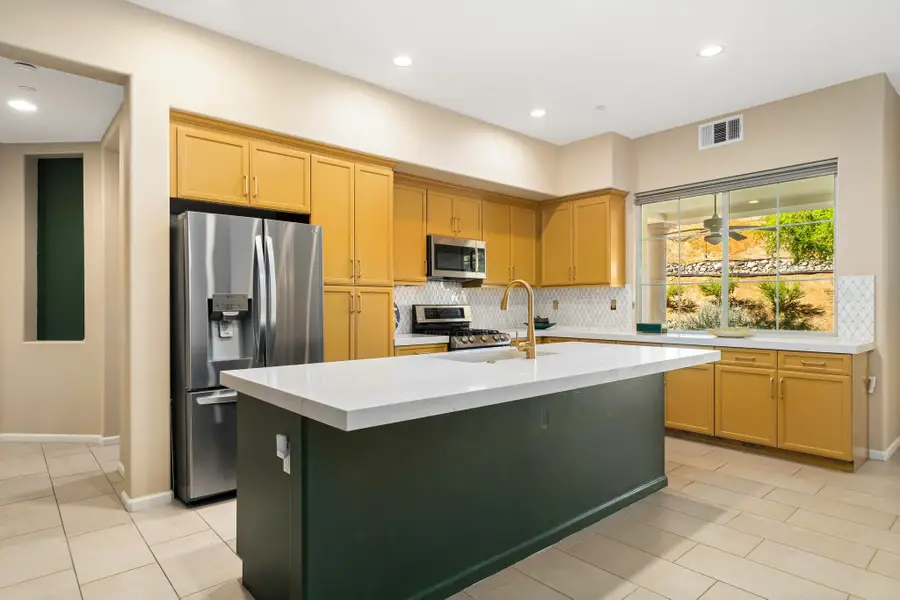 2203 Via Calderia #2203, Palm Desert, CA 92260 - #2