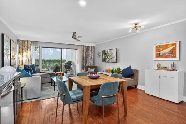 1655 E Palm Canyon Drive #511, Palm Springs, CA 92264