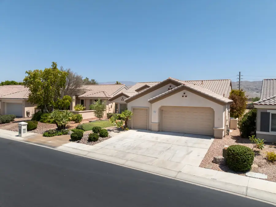 37338 Turnberry Isle Drive, Palm Desert, CA 92211 - #2