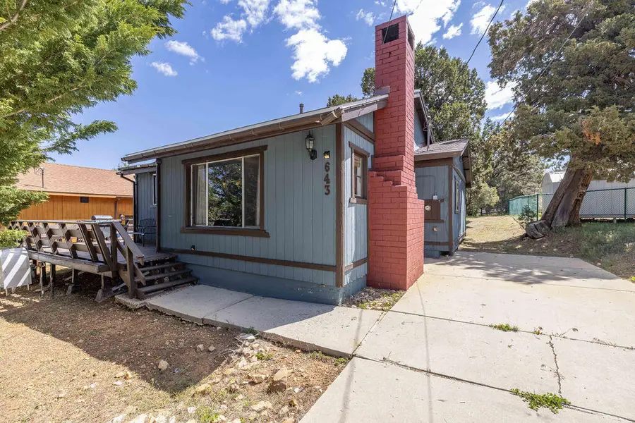 643 Villa Grove Avenue, Big Bear City, CA 92314 - #2