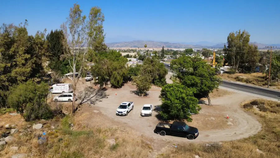 2 W 4th Street, Perris, CA 92570 - #2