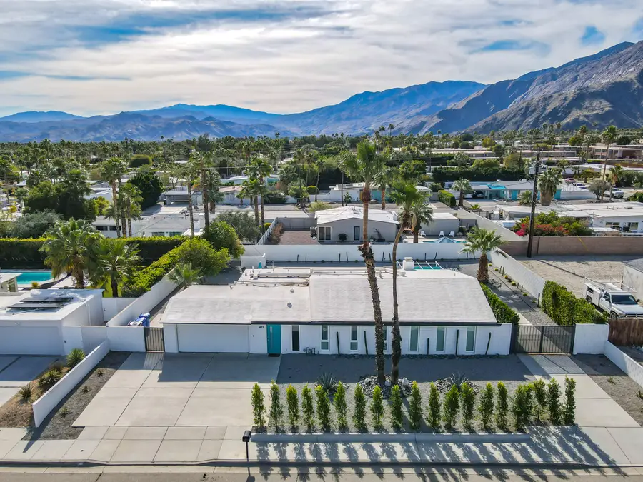 411 E Racquet Club Road, Palm Springs, CA 92262 - #2