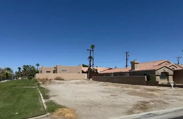 055 Saguaro Rd, La Quinta, CA 92253 - #3