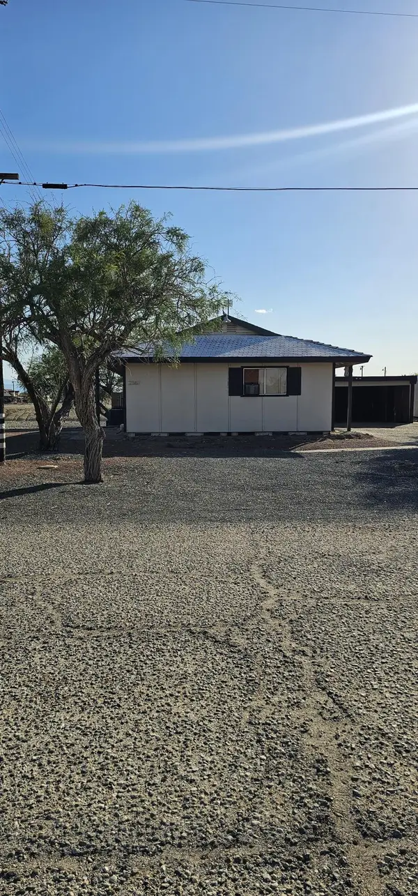 2367 Oahu Lane, Thermal, CA 92274