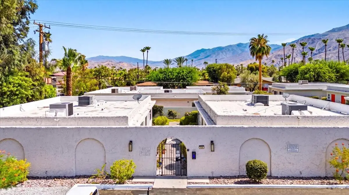835 E Vista Chino #4, Palm Springs, CA 92262 - #1