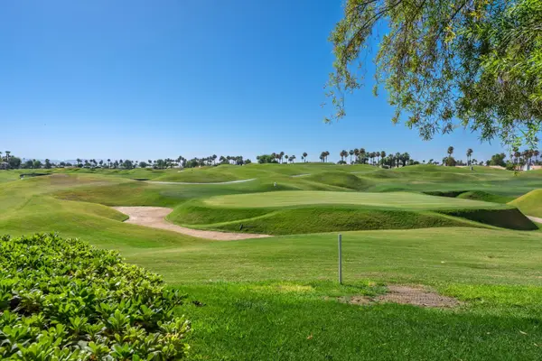 54116 Oak Tree #A142, La Quinta, CA 92253