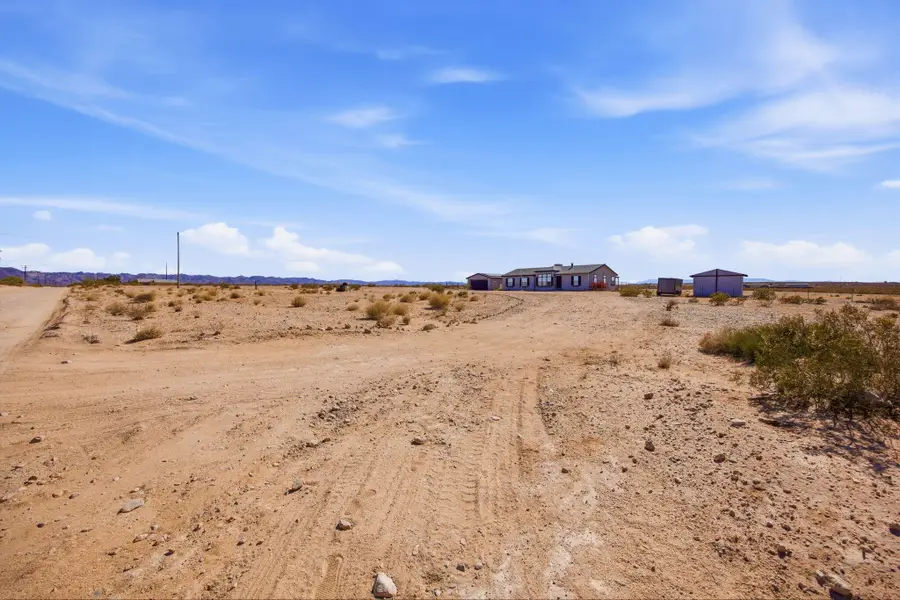 1184 Lear Avenue, Twentynine Palms Yucca Valley, CA 92277 - #2