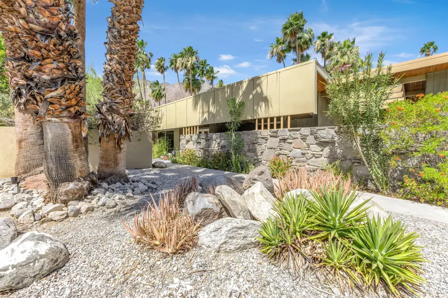 1285 N Via Paraiso, Palm Springs, CA 92262 - #2