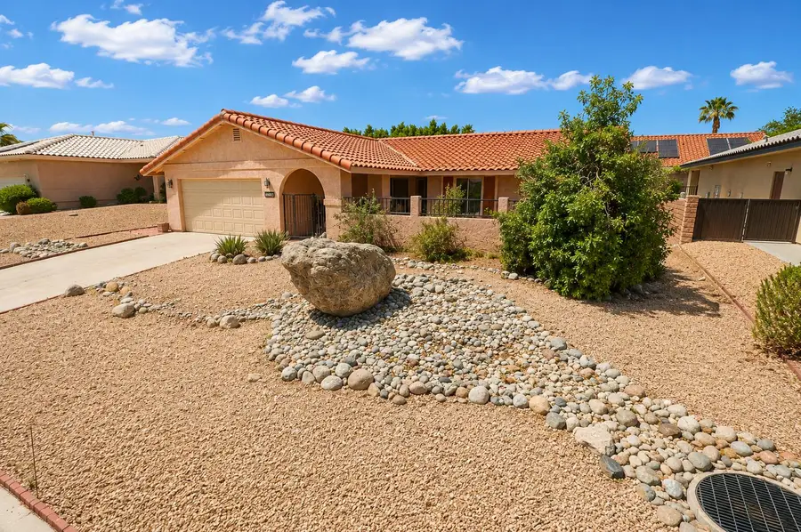 9551 Capiland Road, Desert Hot Springs, CA 92240 - #2