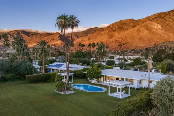 2622 S Calle Palo Fierro, Palm Springs, CA 92264