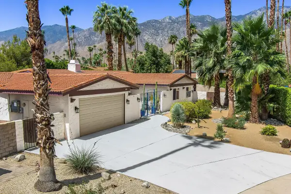 3105 Cambridge Court S, Palm Springs, CA 92264